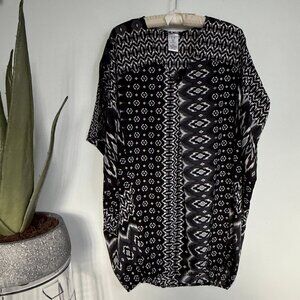 Carmen Marc Valvo Ikat print Coverup M/L NWT